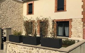 Agreable Maison Petit Jardin A 7 Minutes De Reims